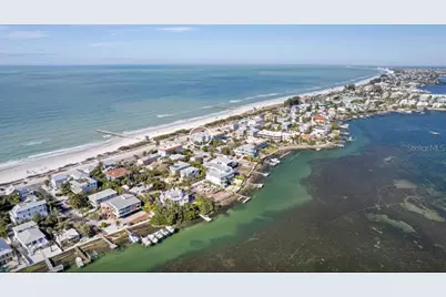 903 Gulf Drive S, Bradenton Beach, FL 34217 - Photo 51