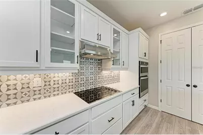 3519 74th Avenue Circle E, Sarasota, FL 34243 - Photo 15