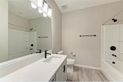 3519 74th Avenue Circle E, Sarasota, FL 34243 - Photo 25