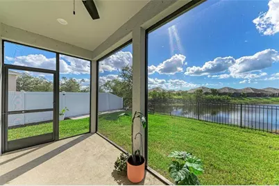 3519 74th Avenue Circle E, Sarasota, FL 34243 - Photo 7