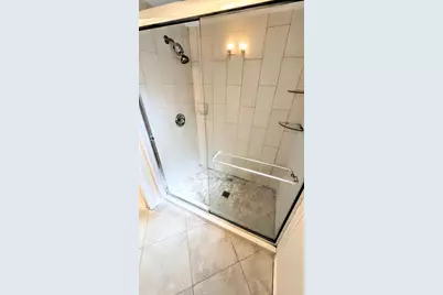 7805 Pine Trace Drive #18, Sarasota, FL 34243 - Photo 19