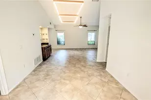 7805 Pine Trace Dr, Sarasota, FL 34243 - Photo 21