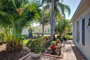 13341 Ipolita St, Venice, FL 34293 - Photo 3