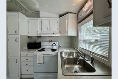 15010 113th Avenue N #48, Largo, FL 33774 - Photo 13