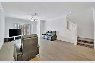 17436 Holly Well Avenue, Wimauma, FL 33598 - Photo 15