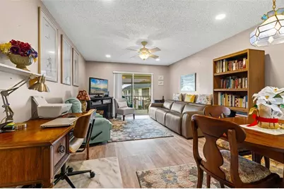 4705 5th Street W #305, Bradenton, FL 34207 - Photo 7