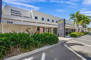 459 Wingfield Dr, Sarasota, FL 34237 - Photo 57