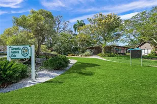 459 Wingfield Dr, Sarasota, FL 34237 - Photo 65