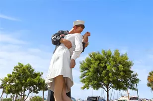 459 Wingfield Dr, Sarasota, FL 34237 - Photo 71