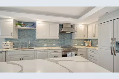 2410 Harbourside Drive #142, Longboat Key, FL 34228 - Photo 19