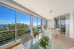 2410 Harbourside Dr, Longboat Key, FL 34228 - Photo 13