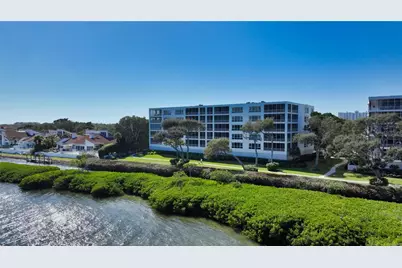 2410 Harbourside Drive #142, Longboat Key, FL 34228 - Photo 39