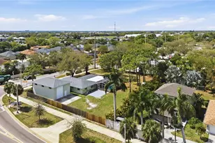 5251 Ashton Rd, Sarasota, FL 34233 - Photo 37