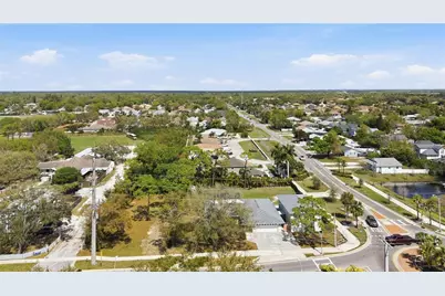 5251 Ashton Road, Sarasota, FL 34233 - Photo 7