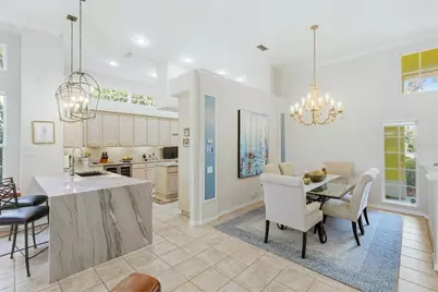 7304 Saint Georges Way, University Park, FL 34201 - Photo 9