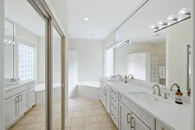 7304 Saint Georges Way, University Park, FL 34201 - Photo 21