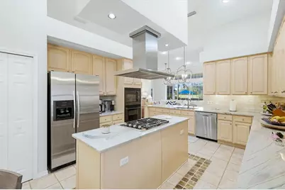 7304 Saint Georges Way, University Park, FL 34201 - Photo 15