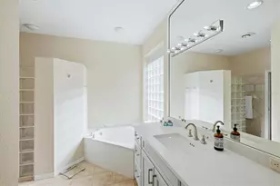7304 St Georges Way, University Park, FL 34201 - Photo 21