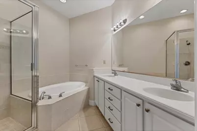 8411 Miramar Way #202, Lakewood Ranch, FL 34202 - Photo 21