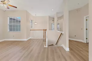 8411 Miramar Way, Lakewood Ranch, FL 34202 - Photo 9