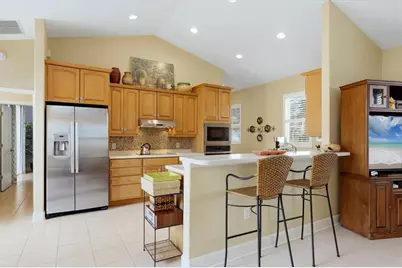 4501 Murcia Boulevard #7, Sarasota, FL 34238 - Photo 11