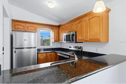 3502 19th Street W, Bradenton, FL 34205 - Photo 11