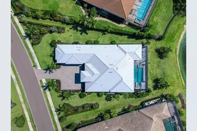 17238 Salerno Drive, Lakewood Ranch, FL 34202 - Photo 5