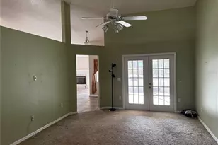 7026 85th St Ct E, Bradenton, FL 34202 - Photo 9