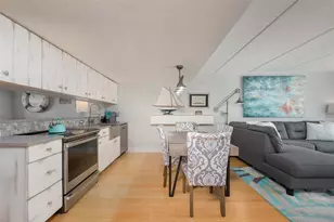 845 Benjamin Franklin Dr, Sarasota, FL 34236 - Photo 11