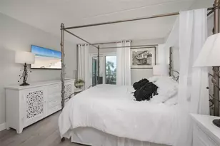 845 Benjamin Franklin Dr, Sarasota, FL 34236 - Photo 15