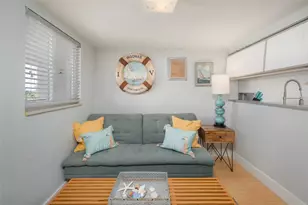 845 Benjamin Franklin Dr, Sarasota, FL 34236 - Photo 13