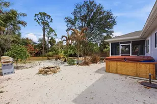 545 Lomond Dr, Port Charlotte, FL 33953 - Photo 37