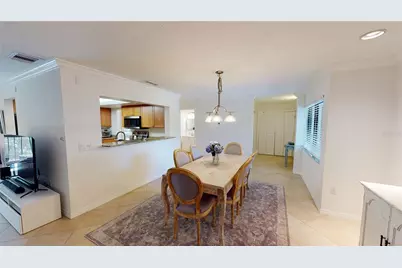 2749 Orchid Oaks Drive #302, Sarasota, FL 34239 - Photo 7