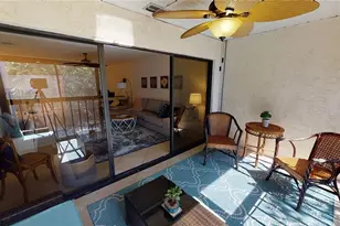 2749 Orchid Oaks Dr, Sarasota, FL 34239 - Photo 11