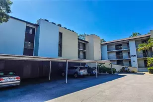 2749 Orchid Oaks Dr, Sarasota, FL 34239 - Photo 1