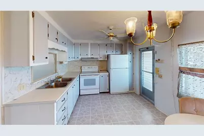 301 Brazil Court #95, Bradenton, FL 34207 - Photo 7