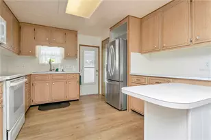 4809 4th St W, Bradenton, FL 34207 - Photo 3