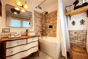 206 W Haya St, Tampa, FL 33603 - Photo 13