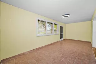 737 McCallister Ave, Sun City Center, FL 33573 - Photo 19