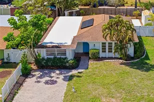 1097 Willis Ave, Sarasota, FL 34232 - Photo 3