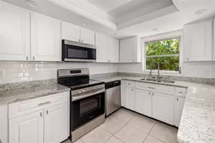 1097 Willis Ave, Sarasota, FL 34232 - Photo 13