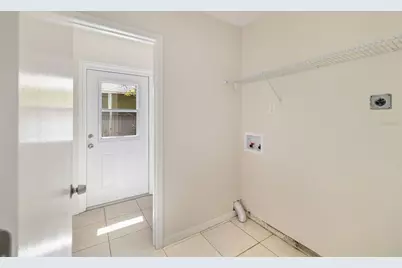 1097 Willis Avenue, Sarasota, FL 34232 - Photo 19