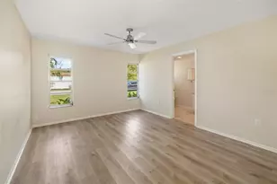 1097 Willis Ave, Sarasota, FL 34232 - Photo 21