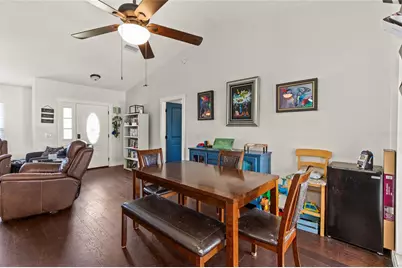 3703 31st Street E, Bradenton, FL 34208 - Photo 5