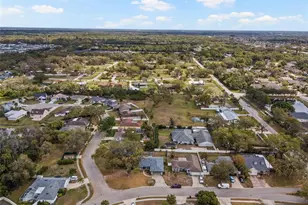 3703 31st St E, Bradenton, FL 34208 - Photo 23