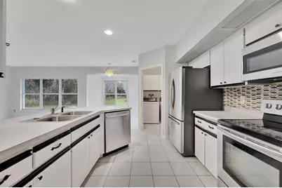 6864 Corral Court, Sarasota, FL 34243 - Photo 19