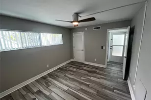 2566 Gary Cir, Dunedin, FL 34698 - Photo 9