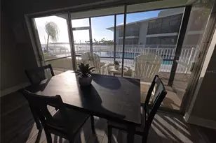 2566 Gary Cir, Dunedin, FL 34698 - Photo 11