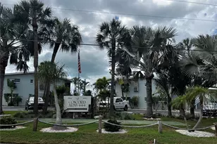2566 Gary Cir, Dunedin, FL 34698 - Photo 21
