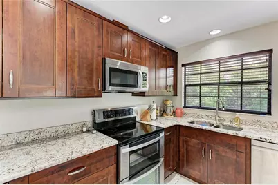 4609 44th Avenue E, Bradenton, FL 34203 - Photo 5